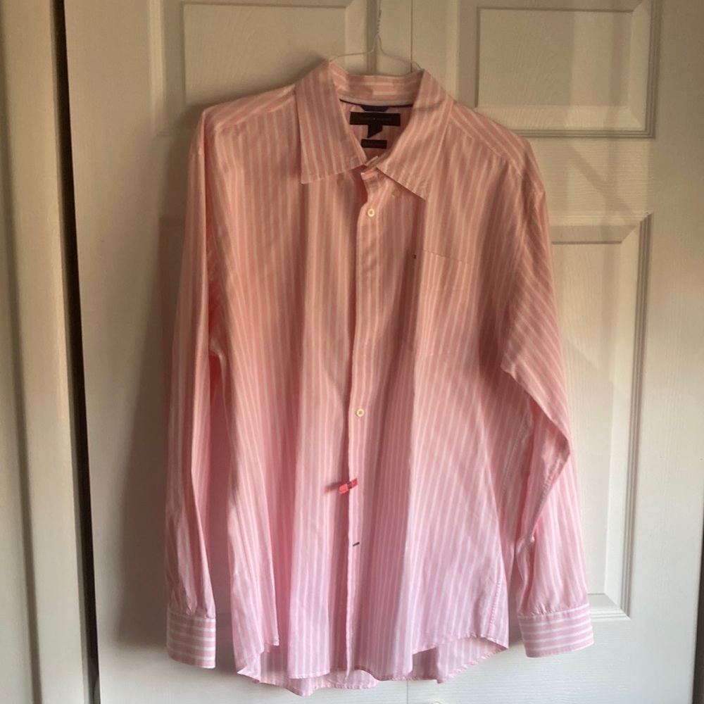 Tommy Hilfiger dress shirt extra-large EUC